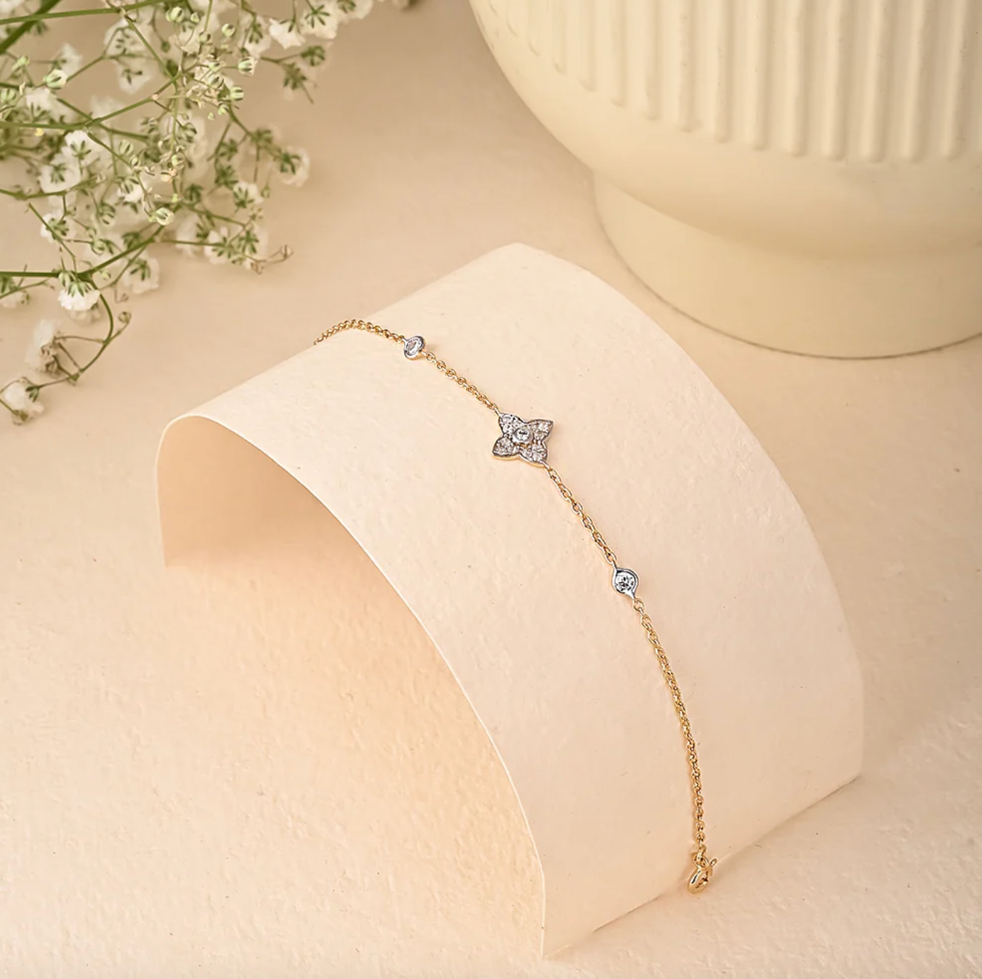 bracelet demo