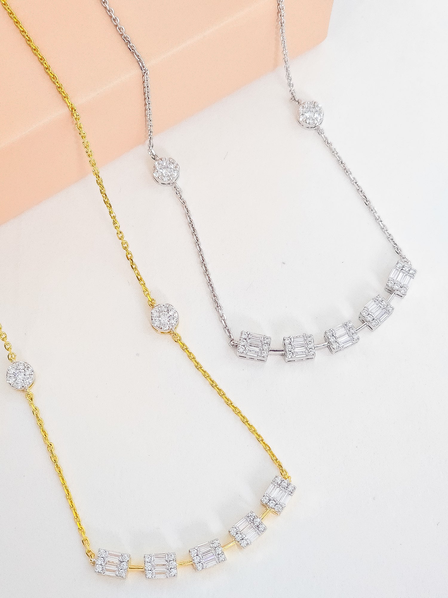 Aurora Necklace Gold