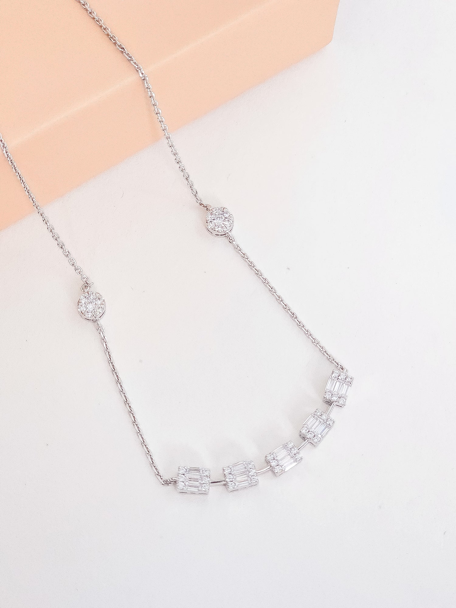 Aurora Necklace Gold