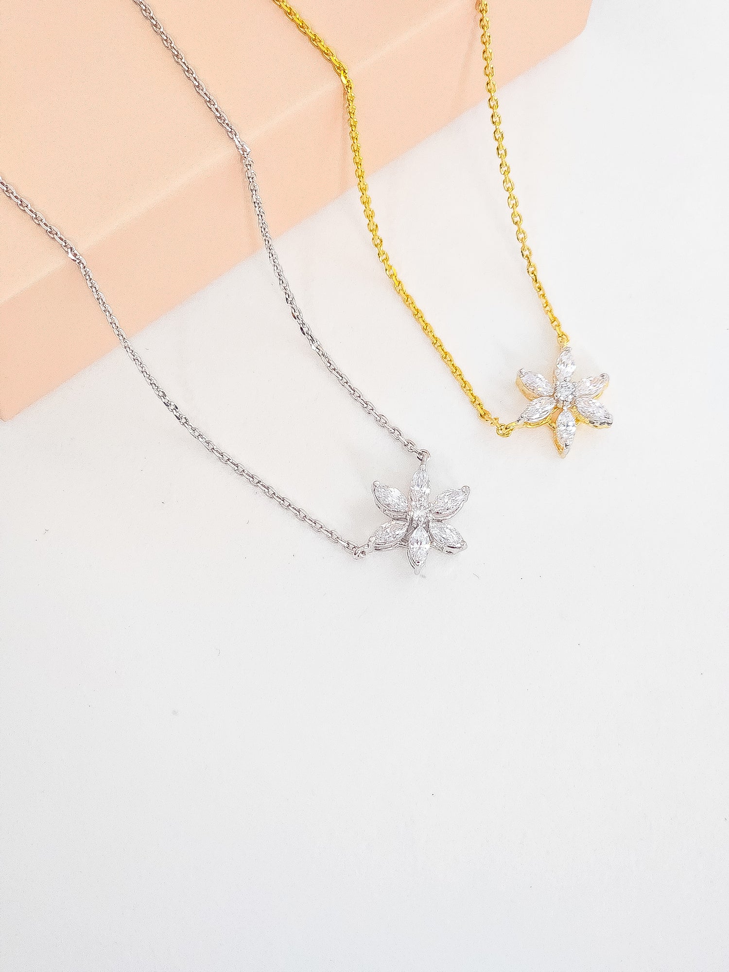 Pendent Set 17