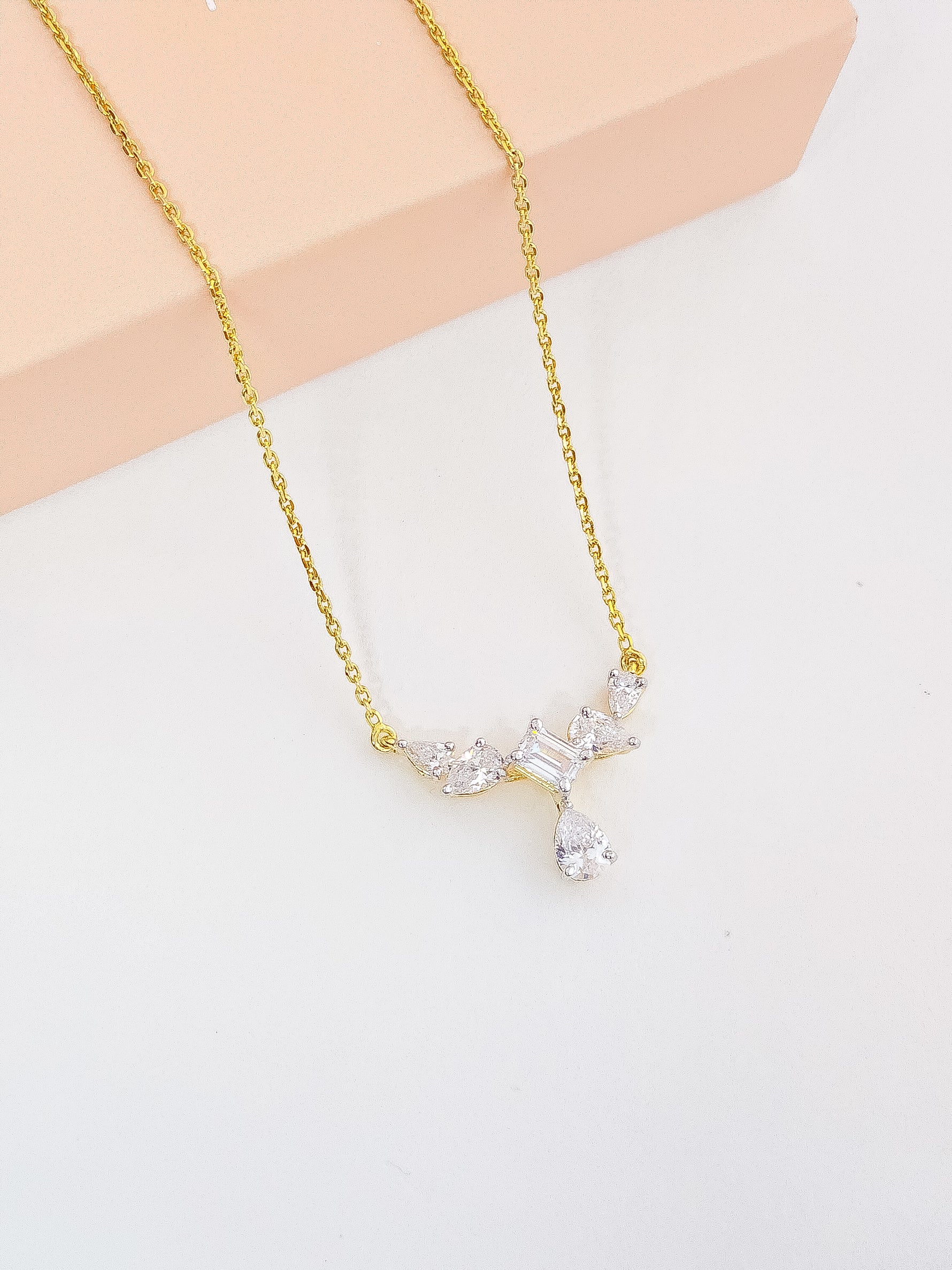 Twilight Pendant Gold