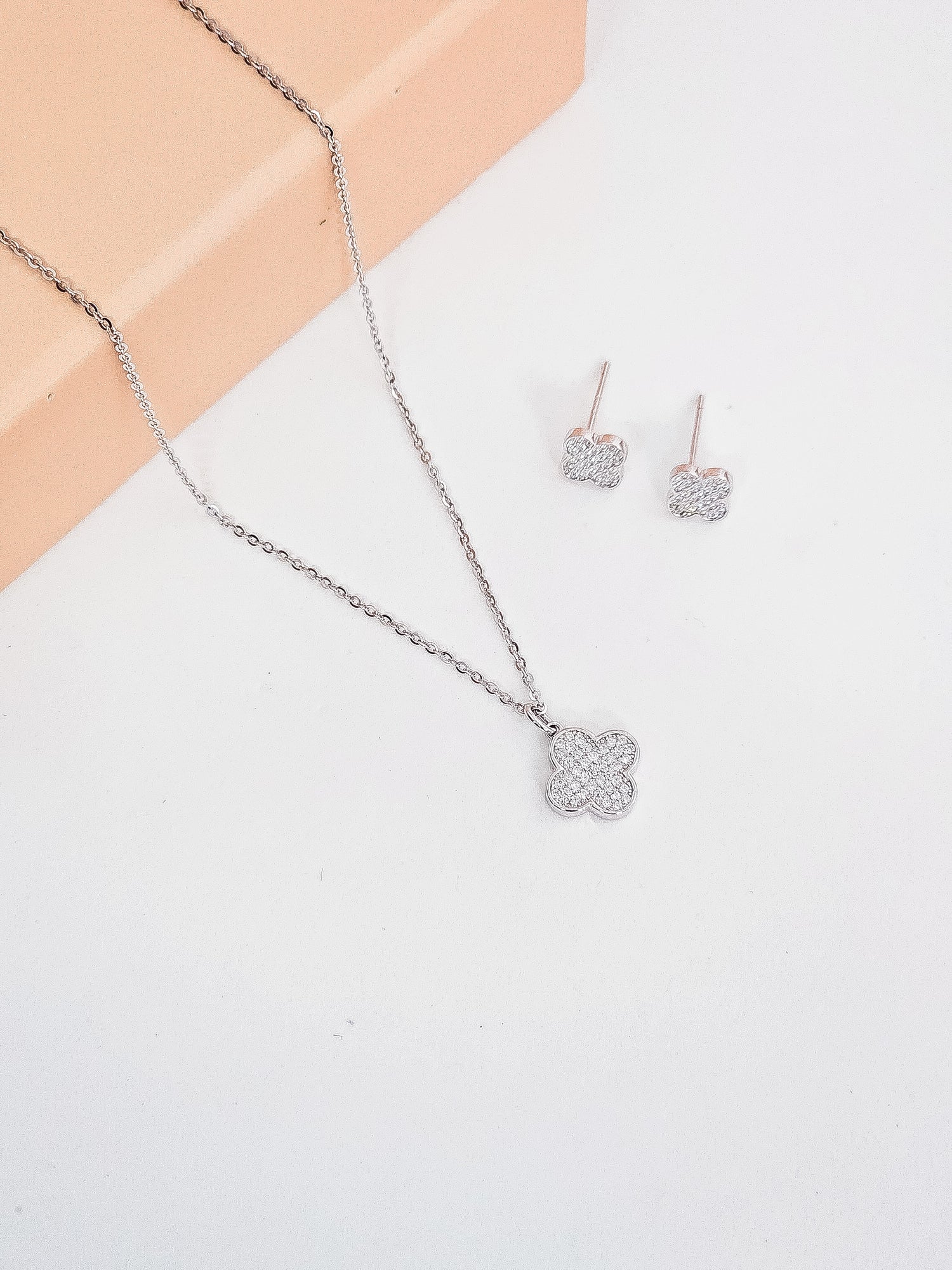 Silver Pendant Set