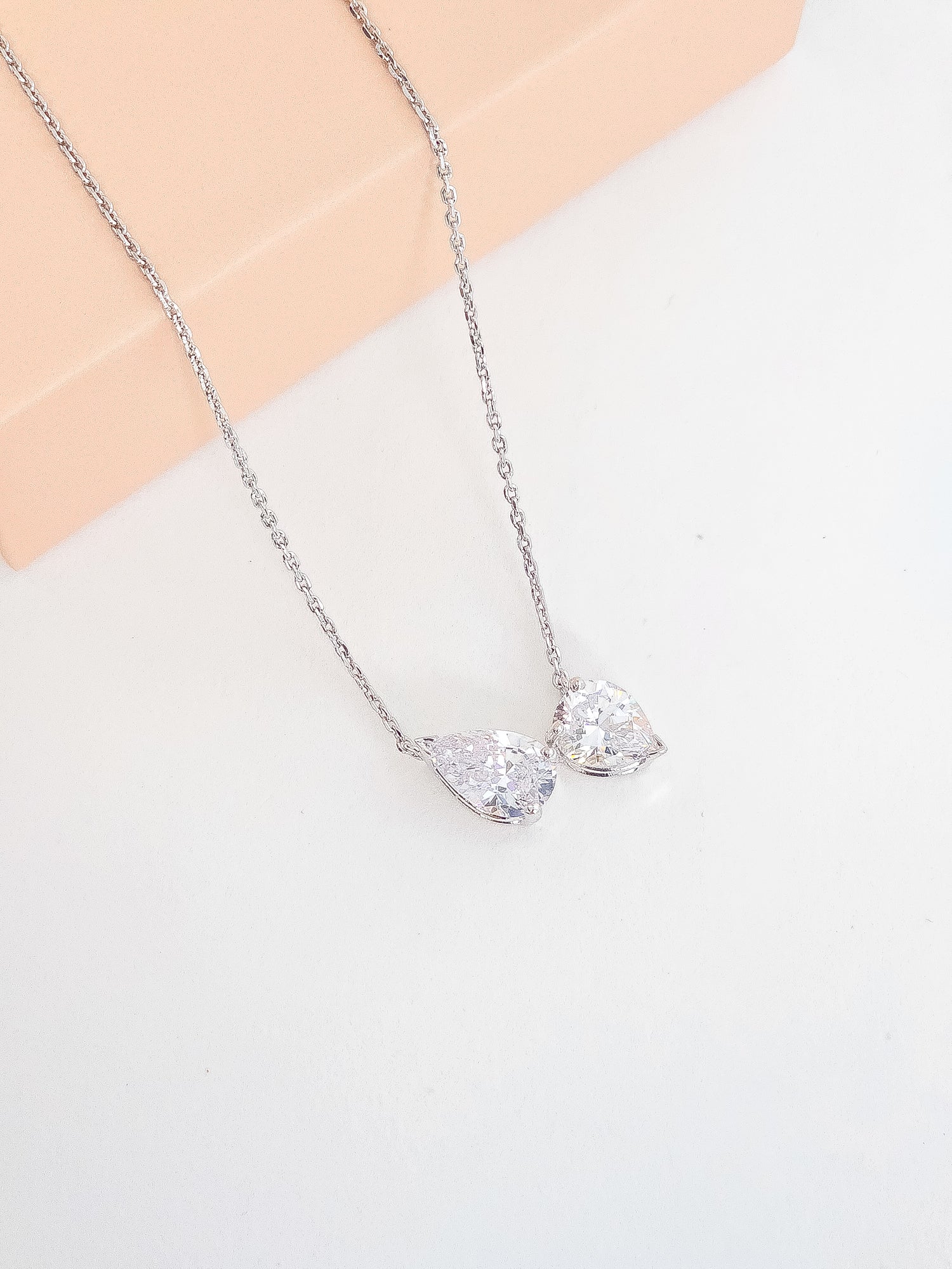 Duo Solitaire Pendant Gold
